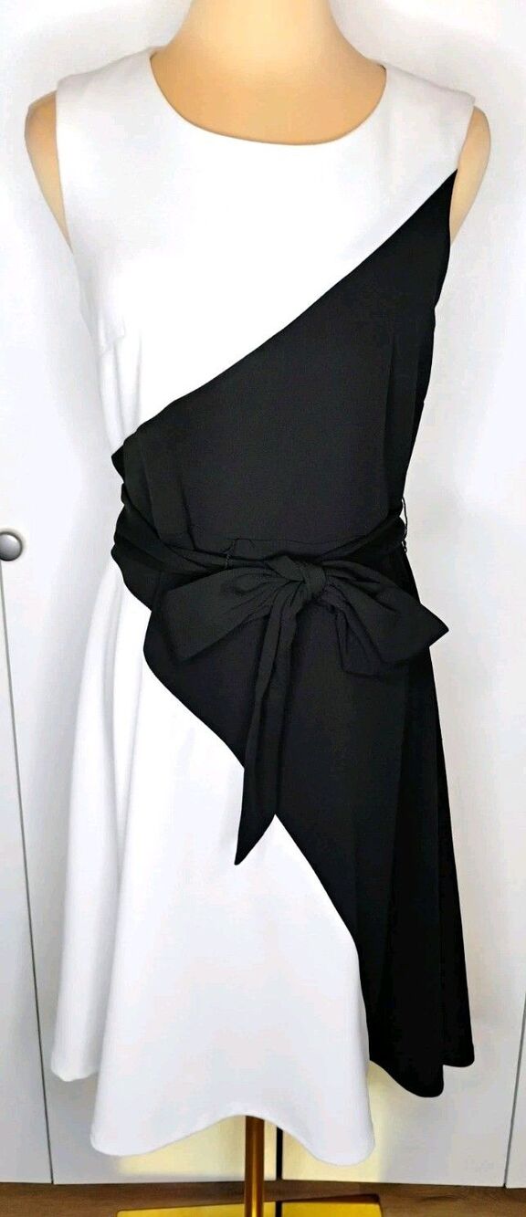 Sheiby&Palmer Black/White Colorblock Fit & Flare Belted Dress Sz 6